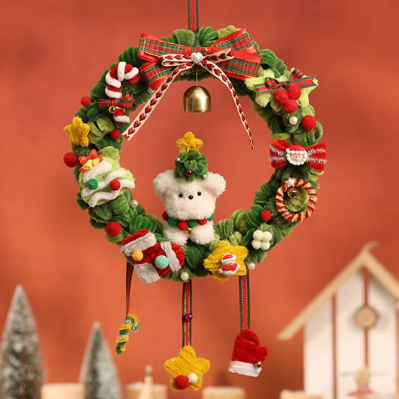 Santa Christmas Wreath Pipe Cleaner DIY Kit | Handmade Holiday Door Hanging Wreath Decor